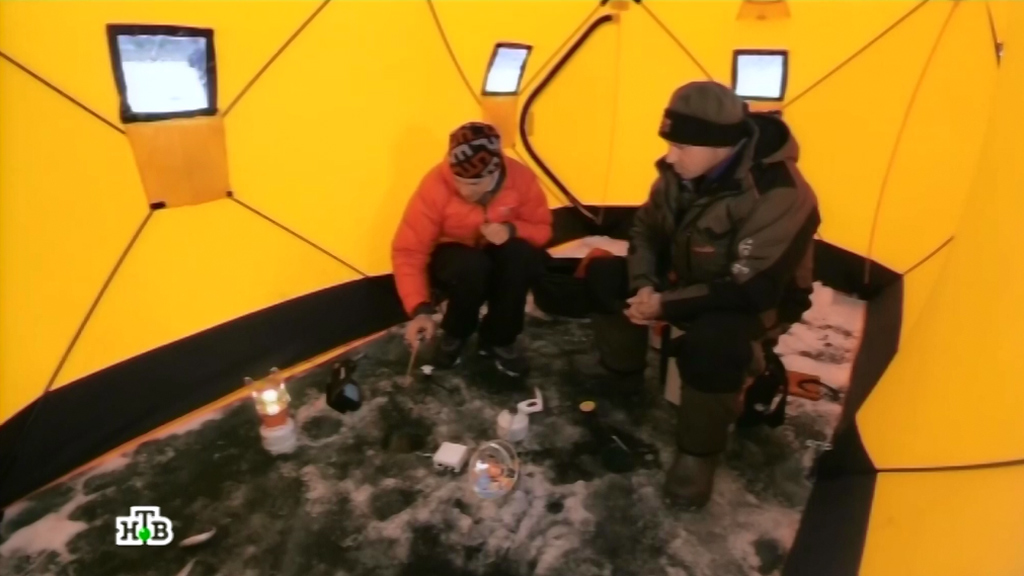 Зимняя рыбалка в палатке видео
